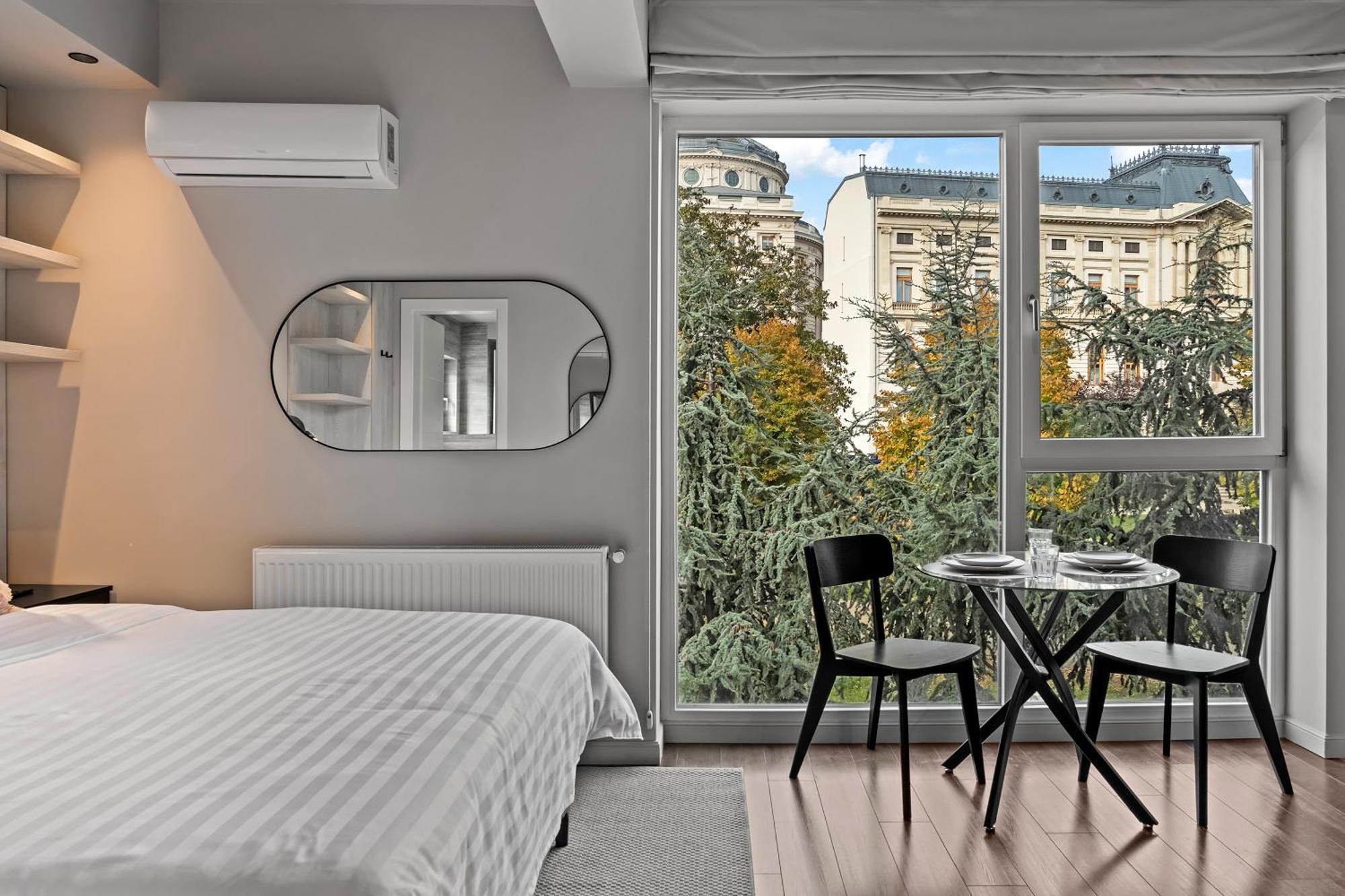 Ultra Central Apartments - Unirii & Old Town Bucarest Extérieur photo